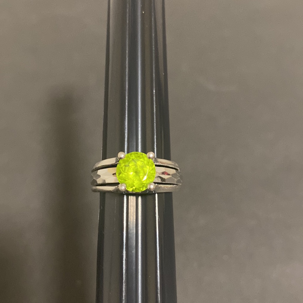 Silver 925 Ring With Green Stone 30$